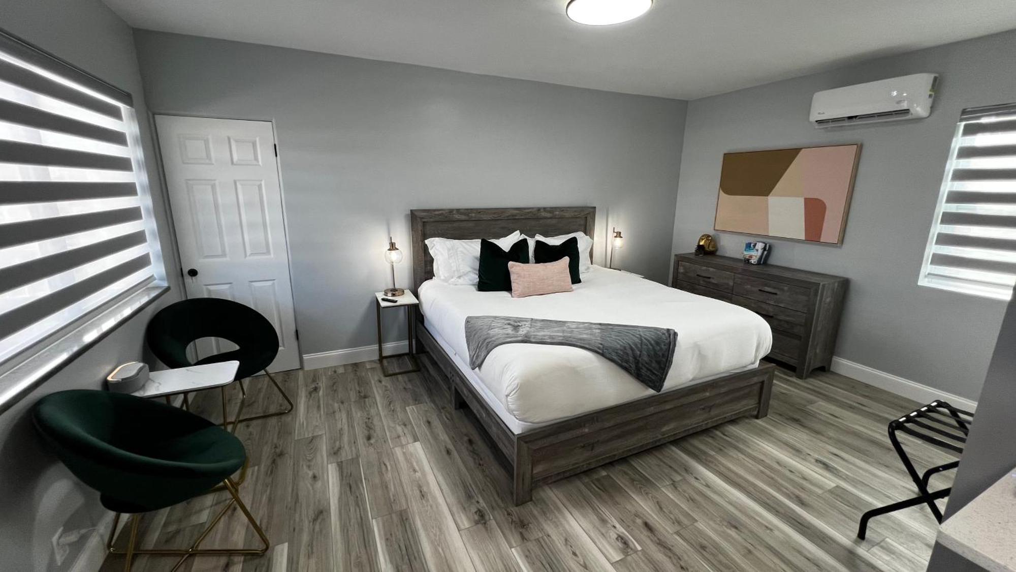 Oceano Suites Daytona Beach Bagian luar foto